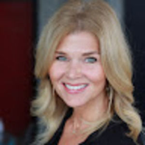 Meet your Posher, Kelli